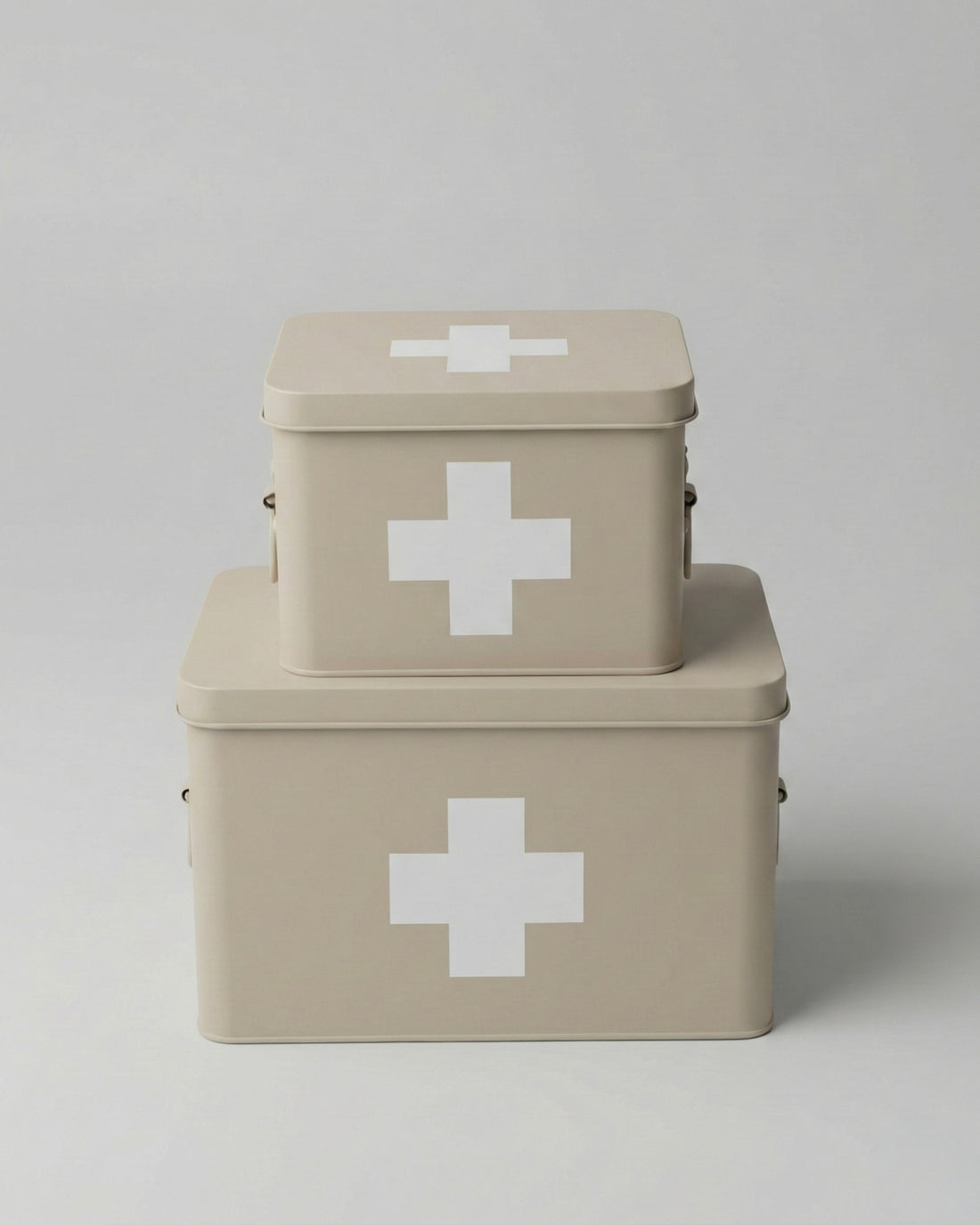 Medicinlåda i beige metall